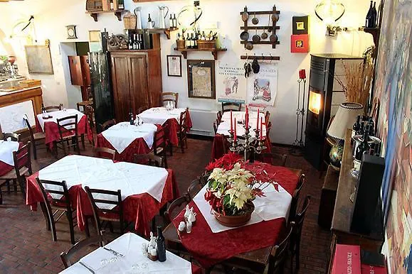 Hotel Ristorante Alloggio Ostello Amolara Adria