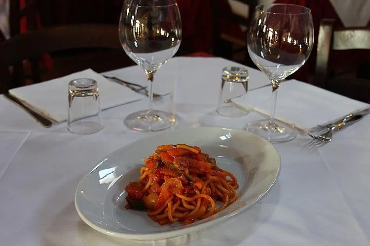 Ristorante Alloggio Ostello Amolara Adria Hotel